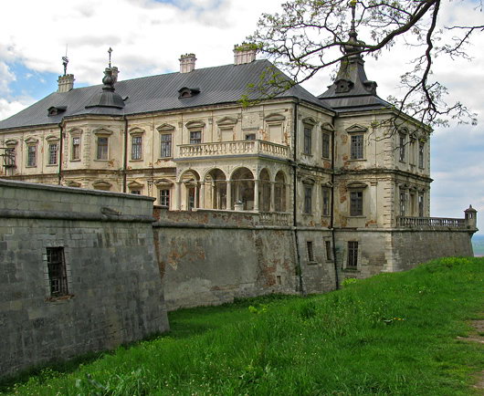 Замок в Подгорцах (Украина)